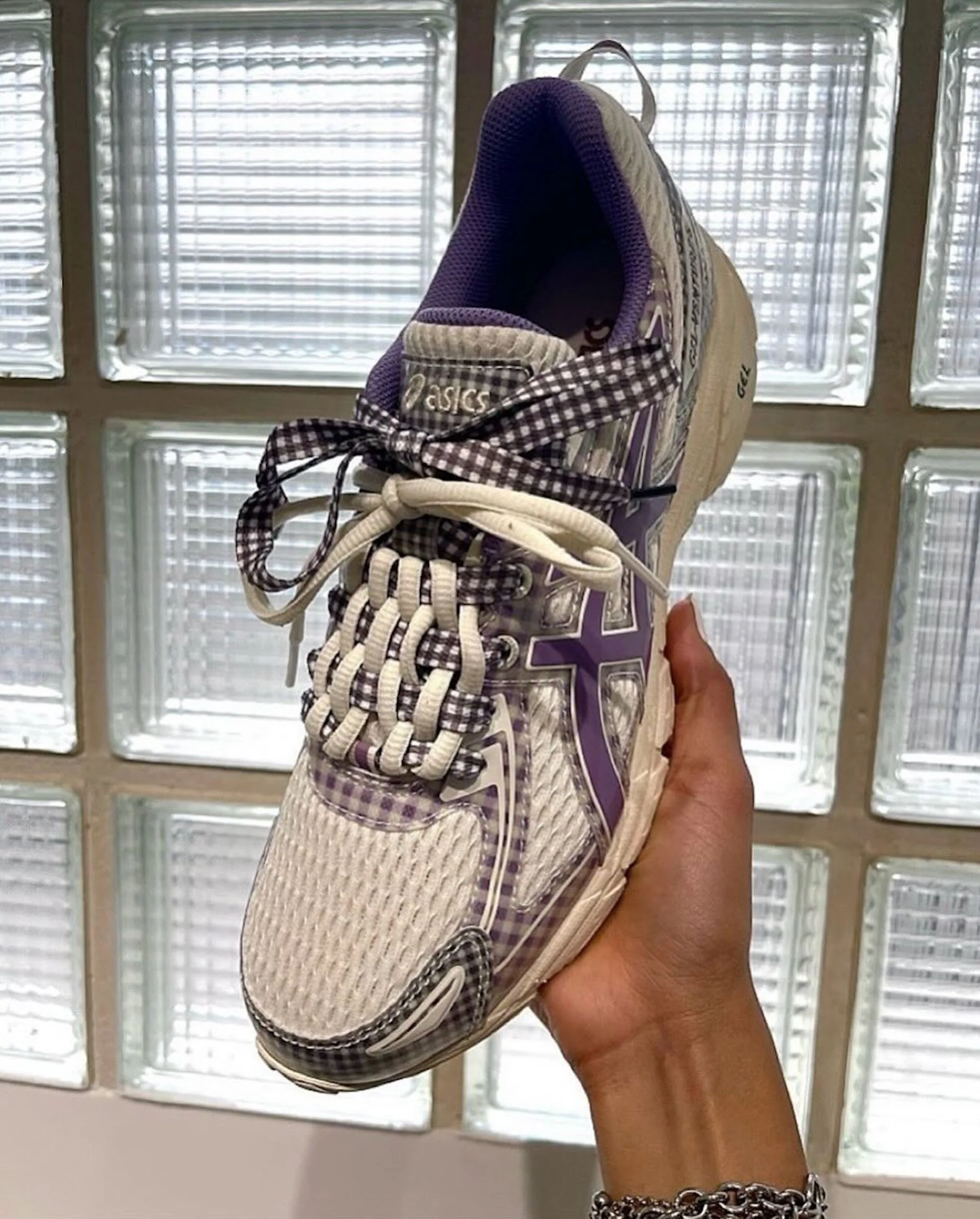 ASICS Gel-Venture 6 Story mfg. Vanilla Violet Quartz Gingham - Image 4